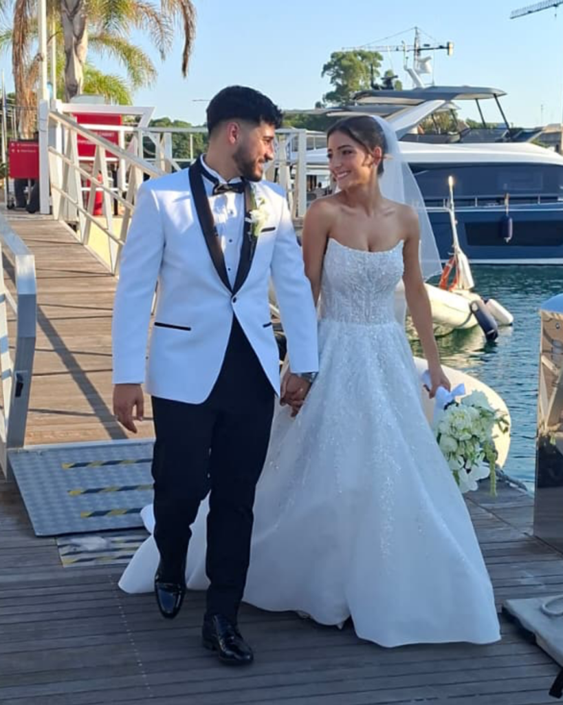 Wedding by the beach